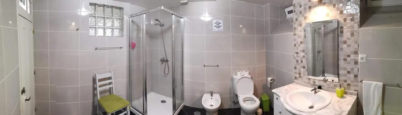 Divino'S Hostel Фуншал Португалия